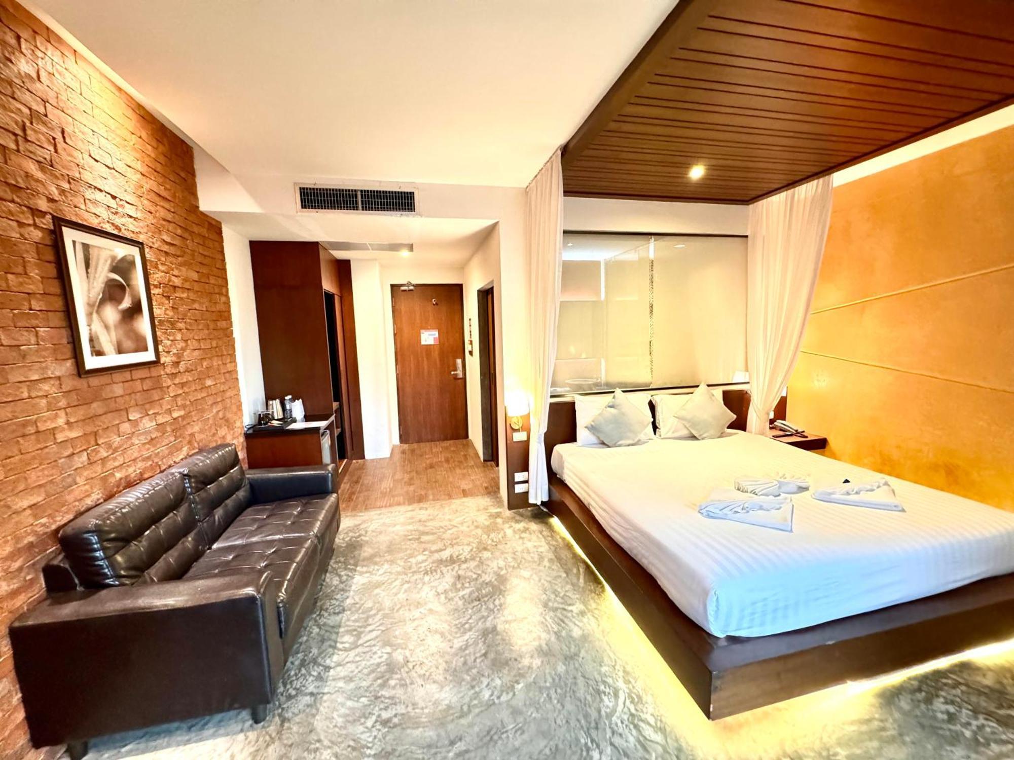De Cozé Hotel Patong Exterior foto
