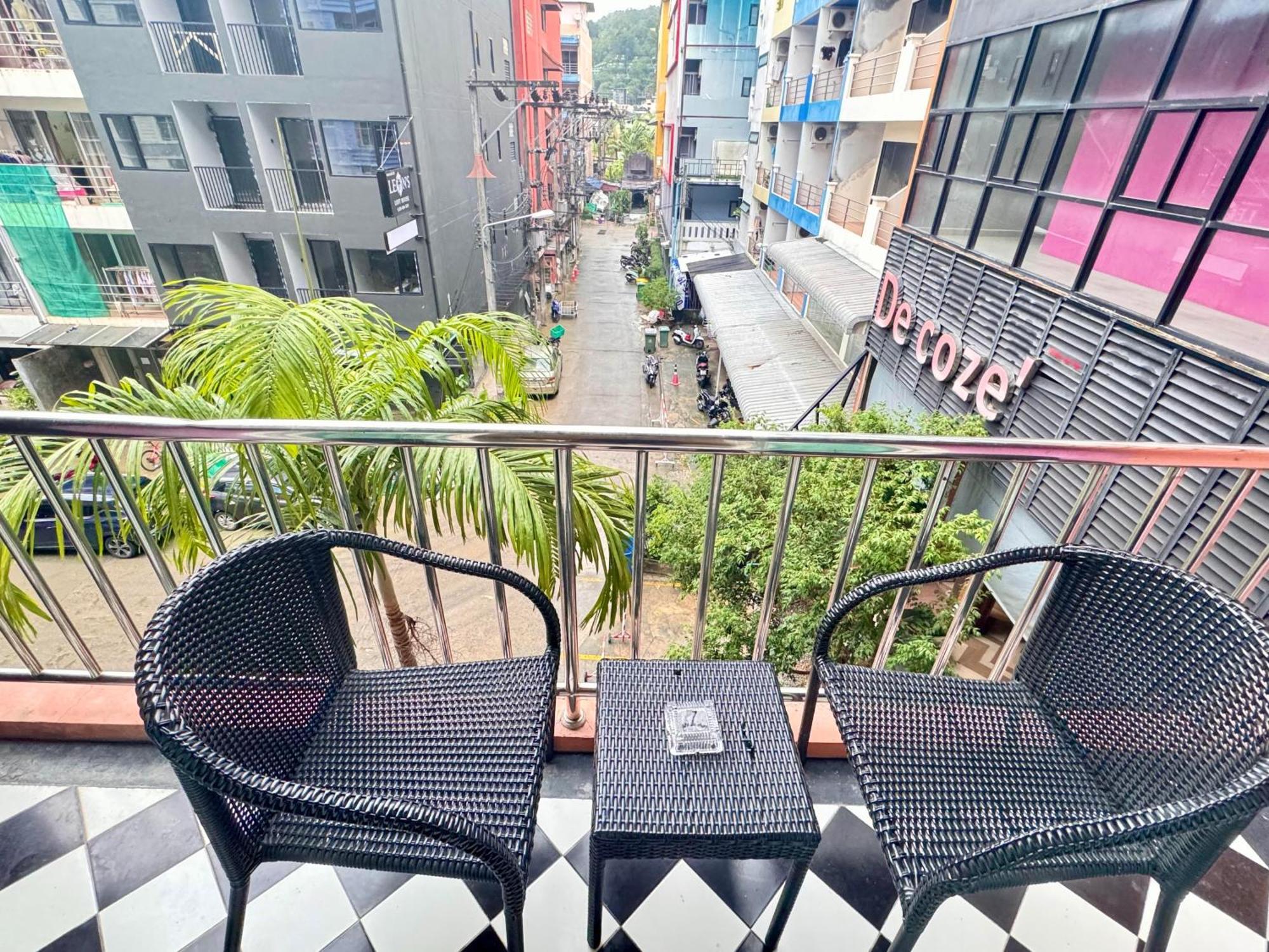 De Cozé Hotel Patong Exterior foto