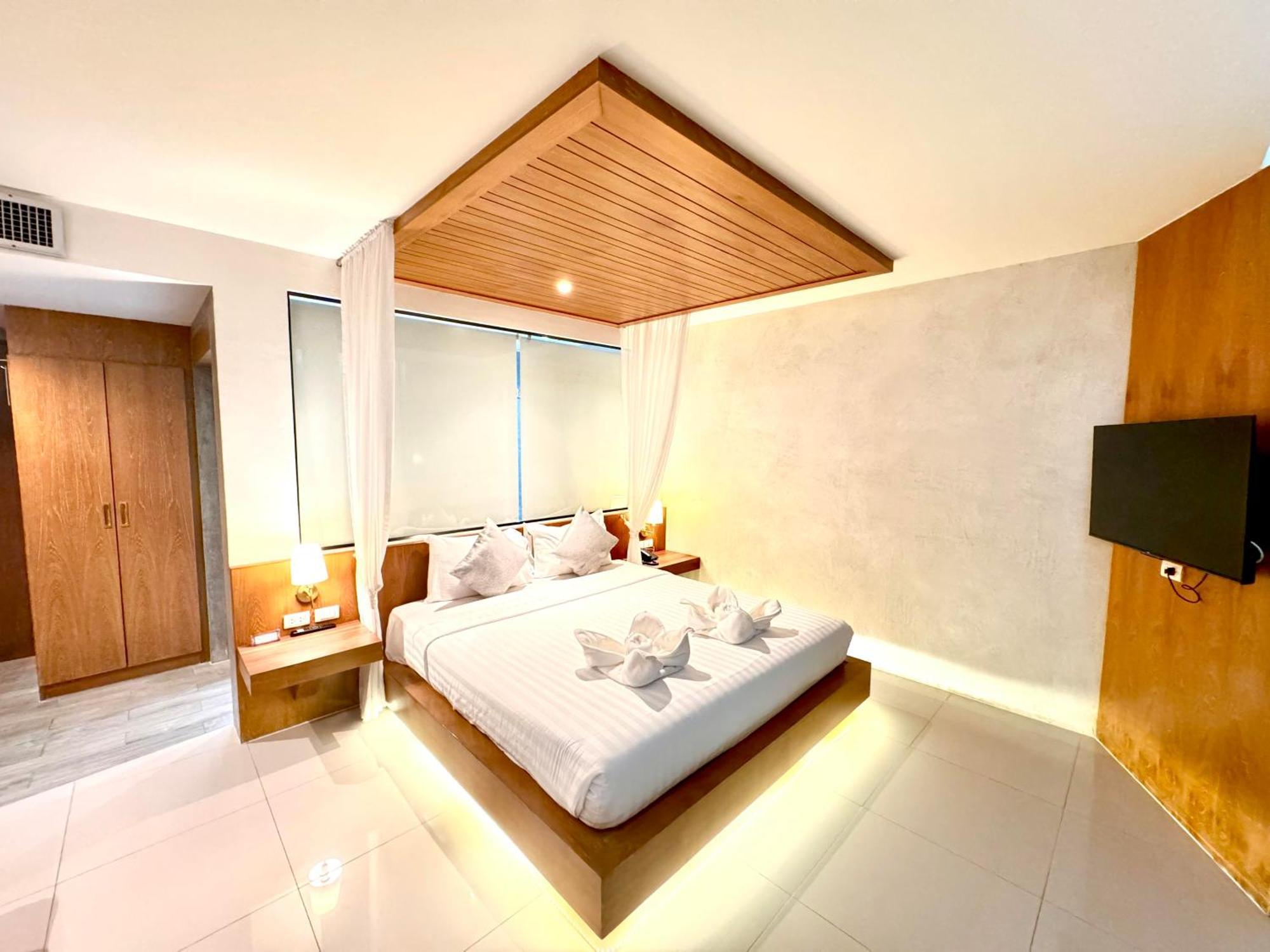 De Cozé Hotel Patong Exterior foto