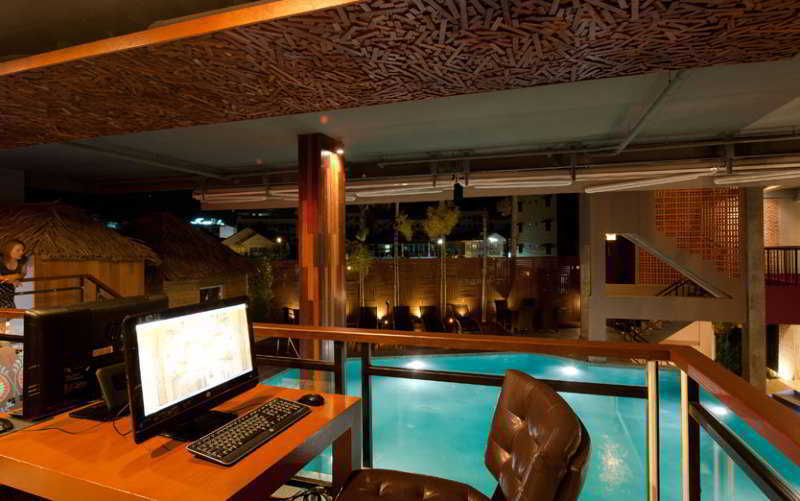 De Cozé Hotel Patong Exterior foto